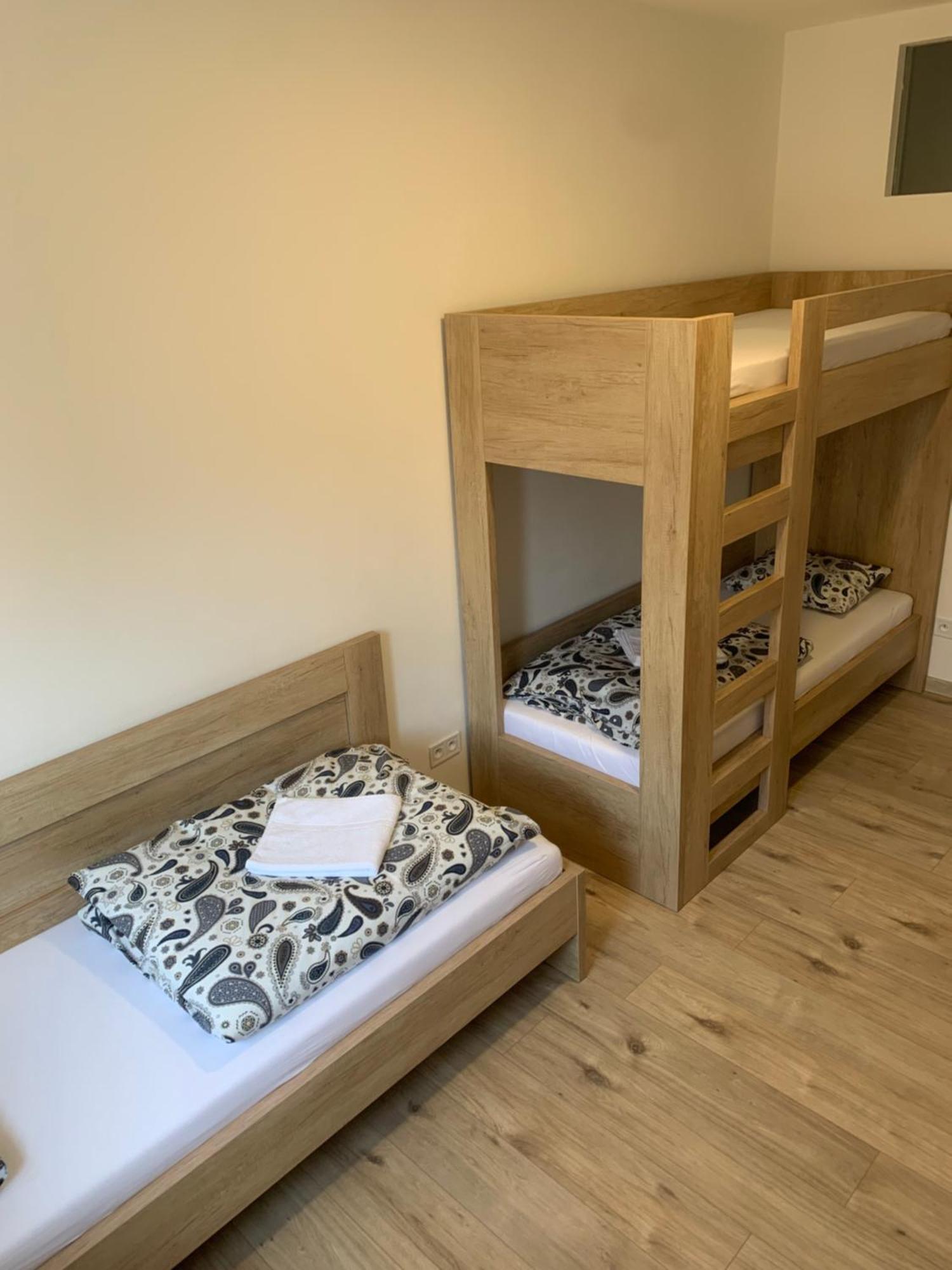 Domirexgroup Apartments Lučenec Esterno foto